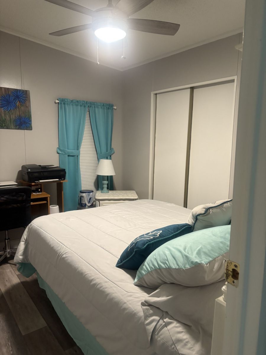 2692 NE Highway 70, #535