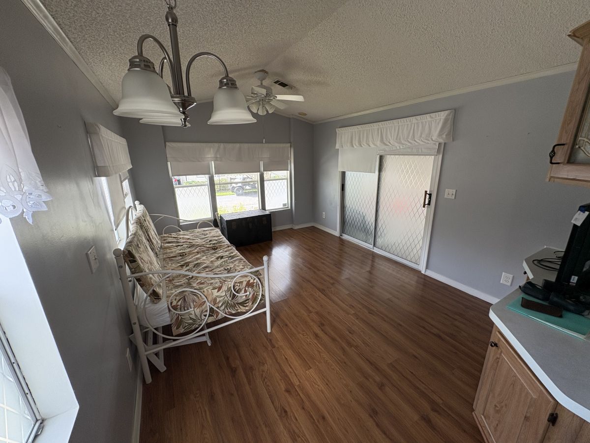 6633 53rd Avenue East C036