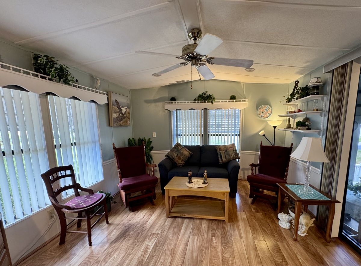 5551 SW 18th Terrace site 069