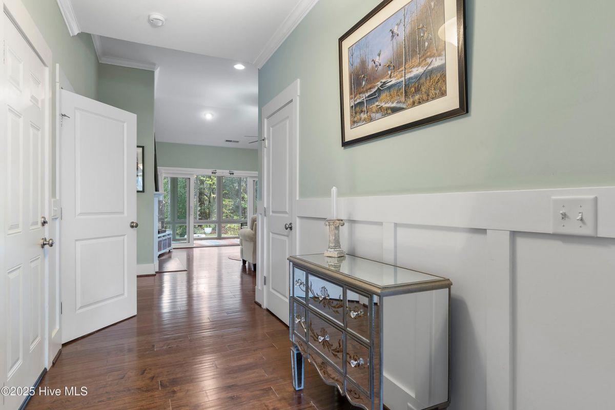 3556 Holly Oak Chase