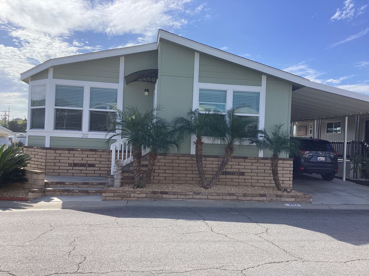 1001 West Lambert Road #202