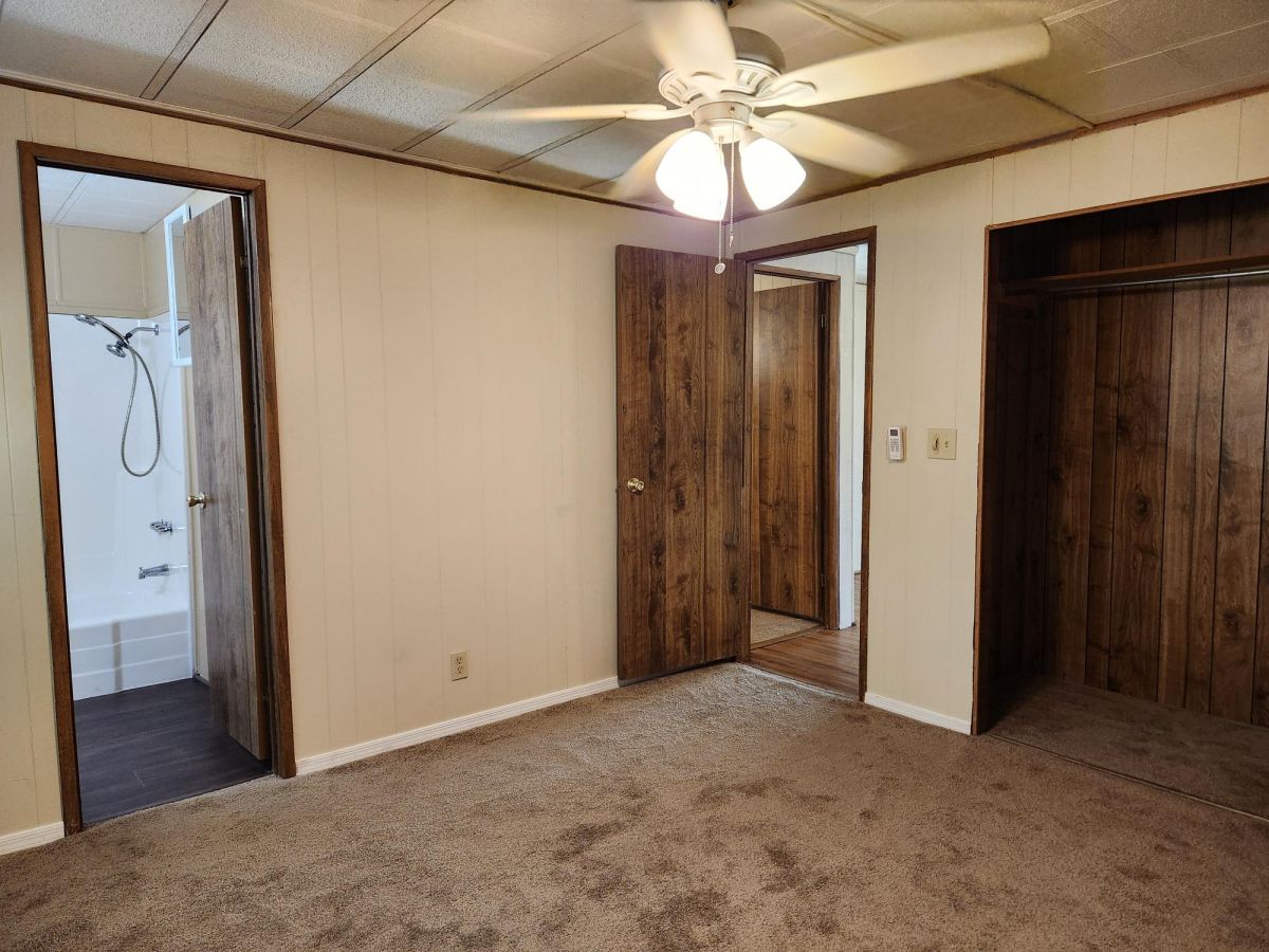 3104 E. BROADWAY, LOT #33