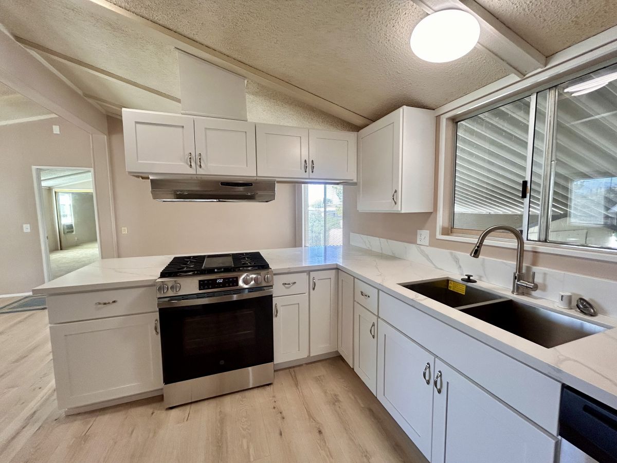 13393 Mariposa Road #282