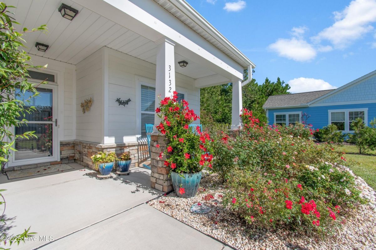 3132 Inland Cove Drive