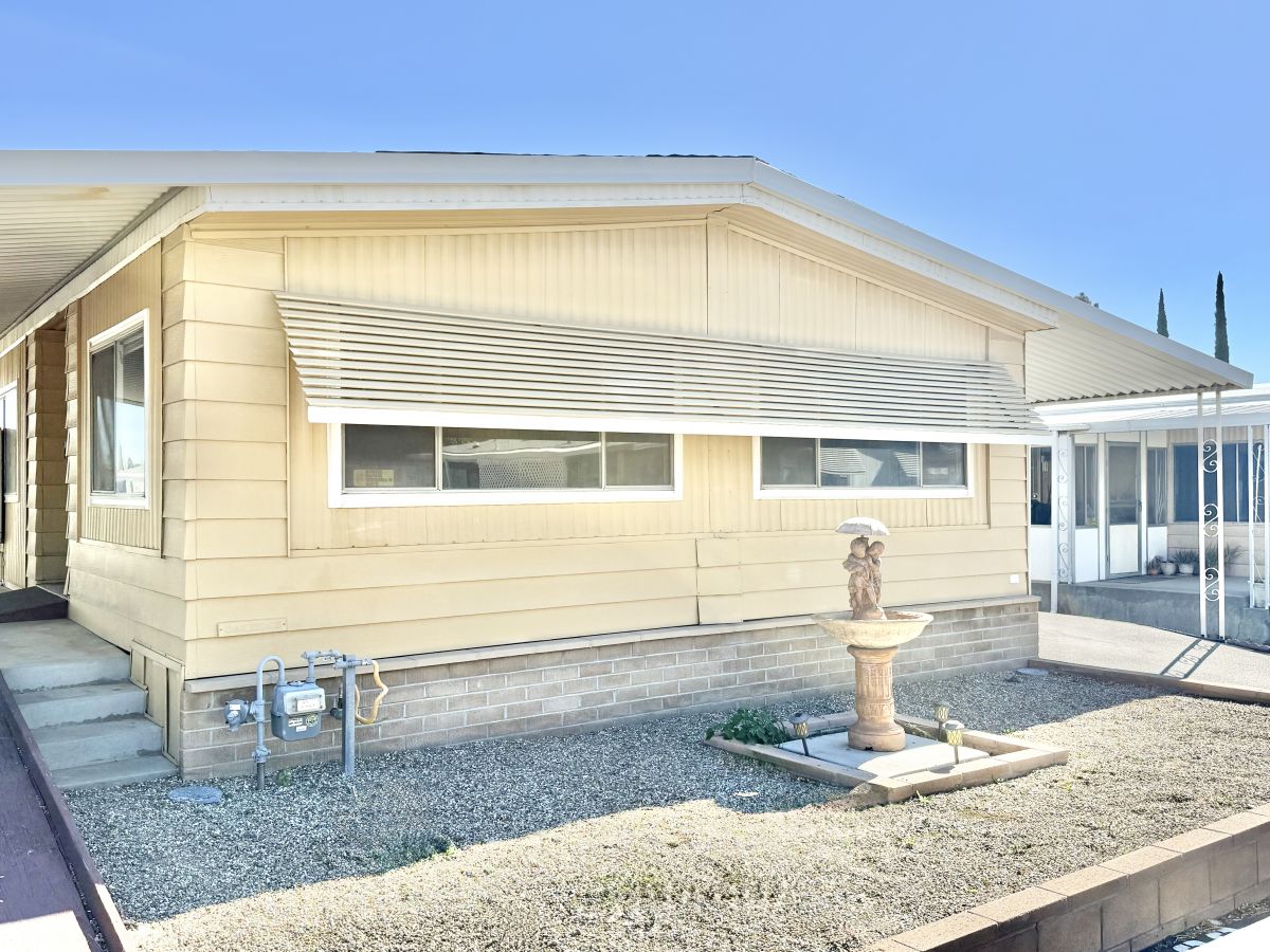 2200 W Wilson St # 062