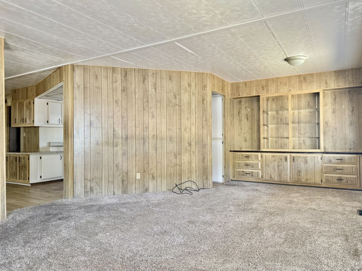 2200 W Wilson St # 062