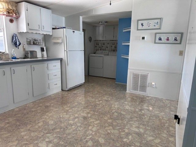 806 Water Ridge Drive