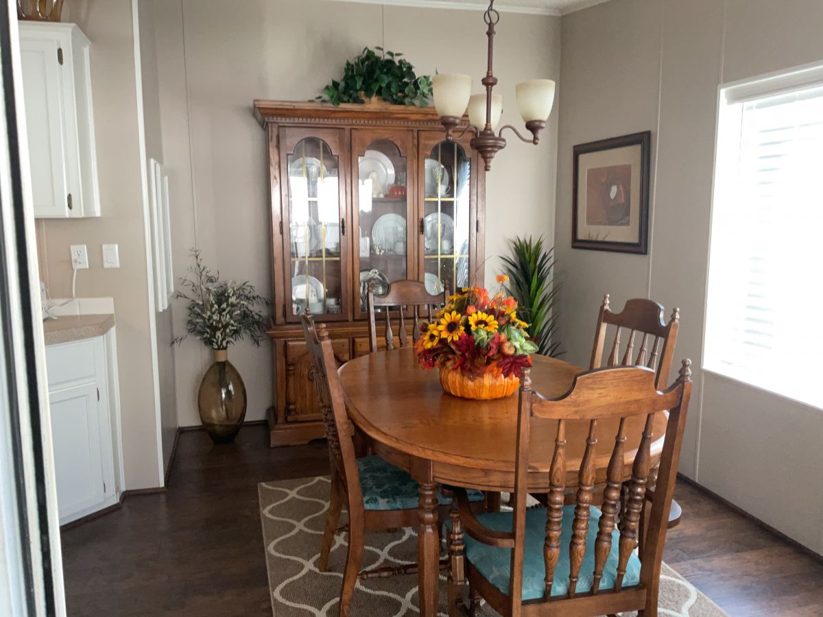 15430 LAKESHORE VILLA BLVD