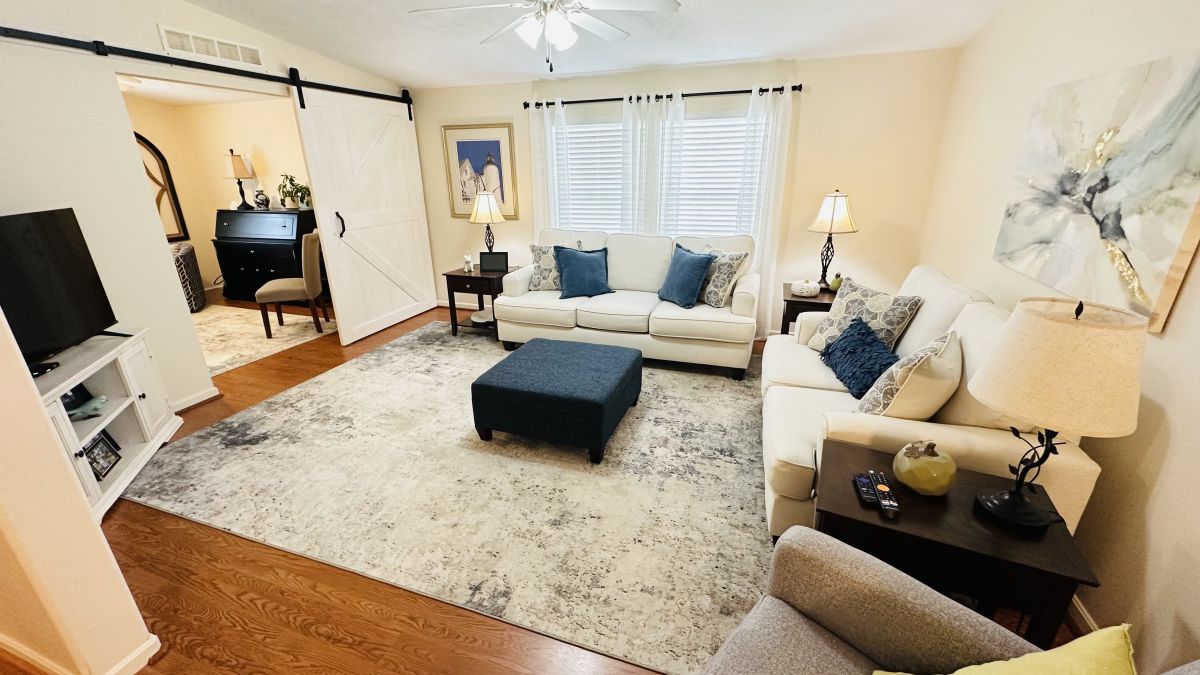 9223 W Sweet Apple Court