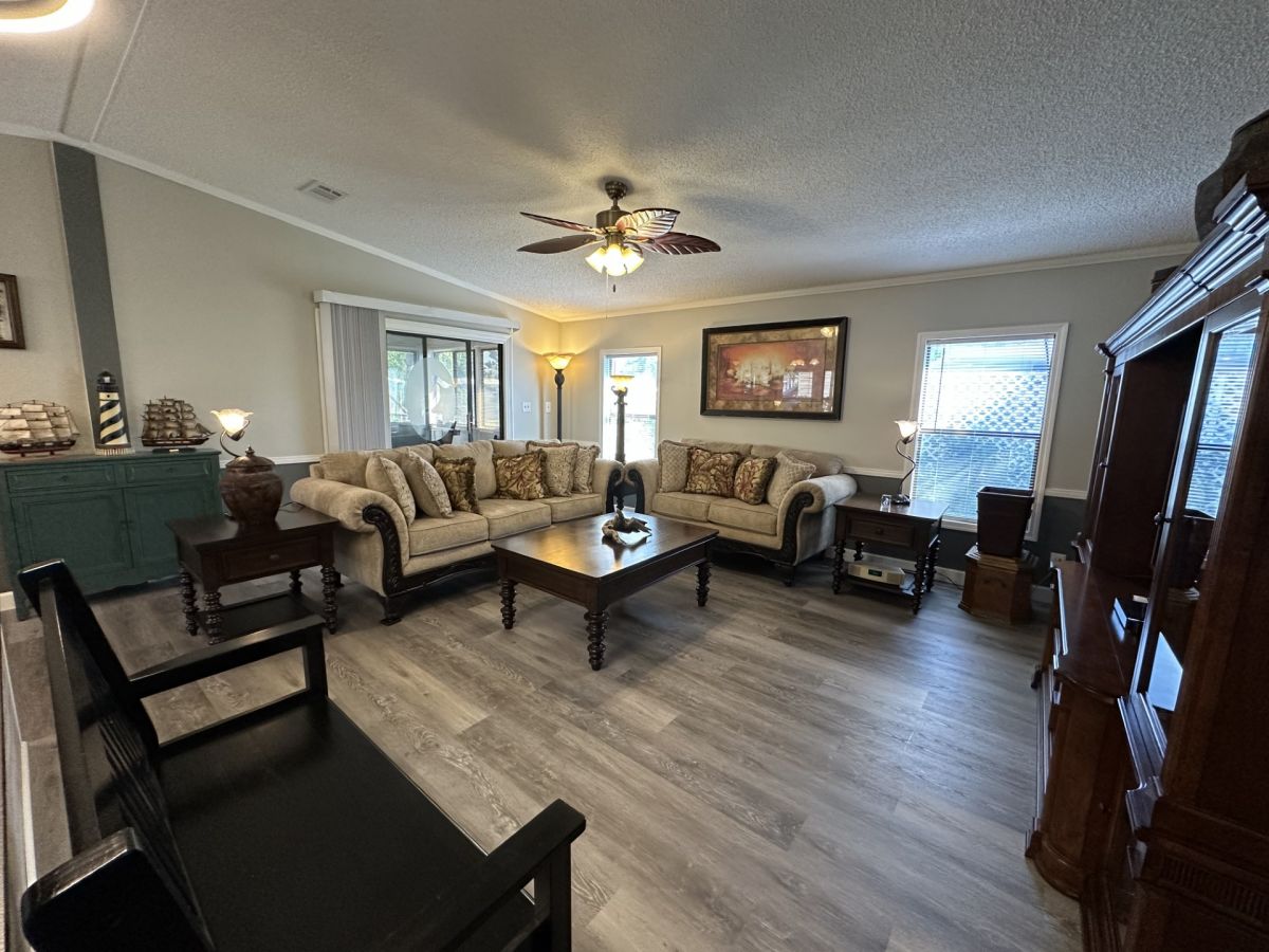 3413 HEATHERWAY LANE