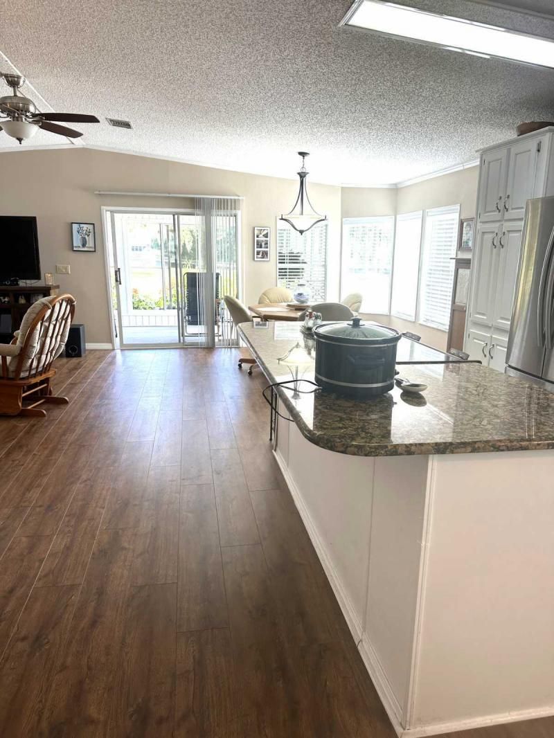 1511 Deverly Dr Lot #363