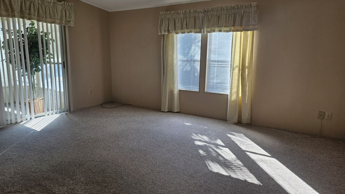 7043 W Lincolnshire Drive