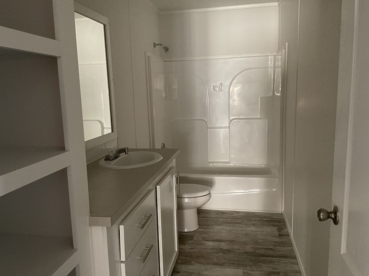 15404 LAKESHORE VILLA ROAD