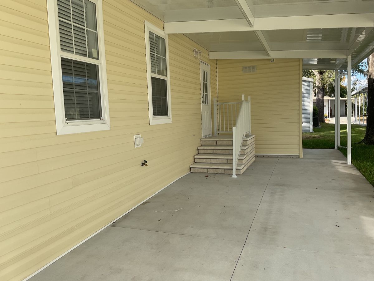 15404 LAKESHORE VILLA ROAD