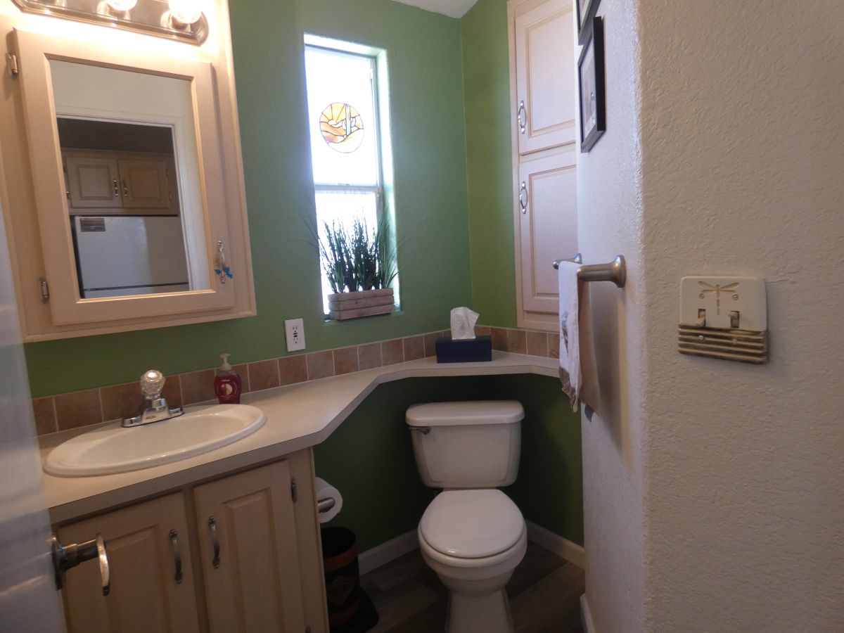 1110 North Henness Rd 197