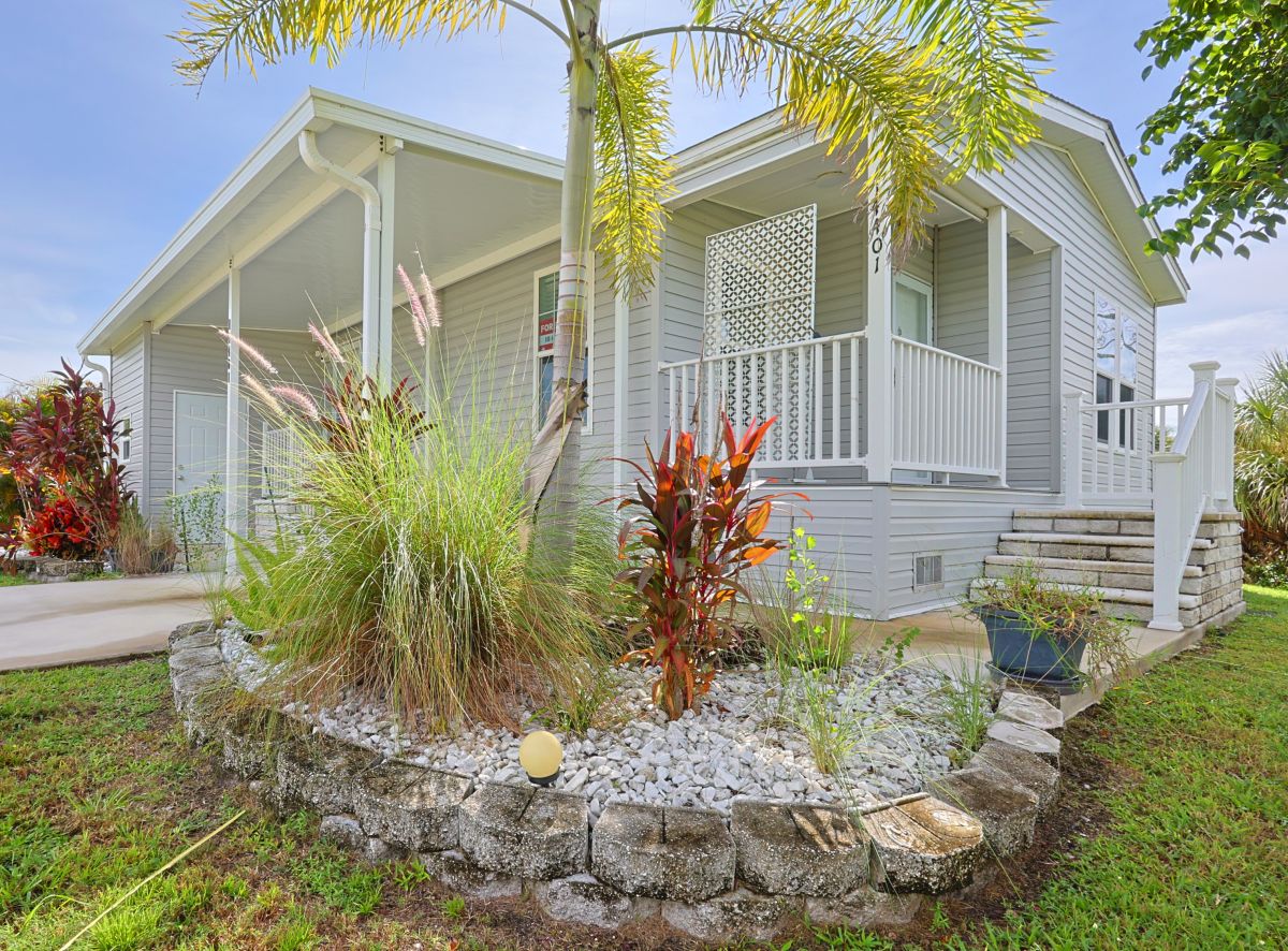 14401 Weeksonia Avenue