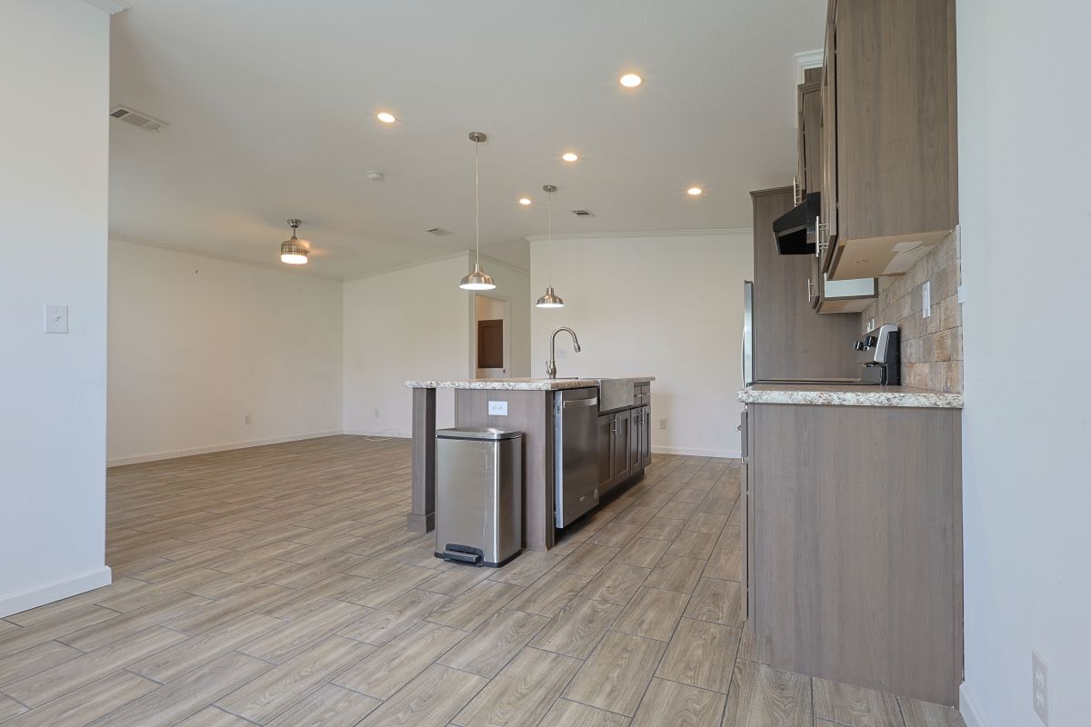 14401 Weeksonia Avenue