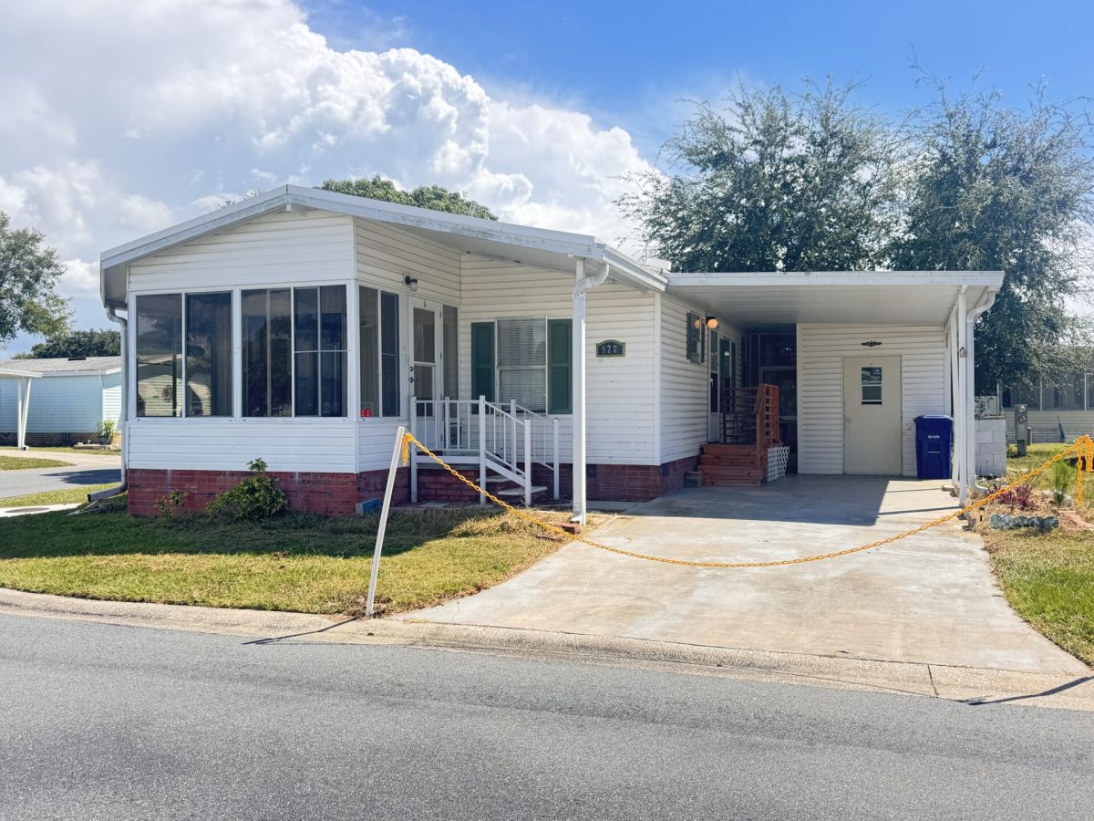 928 SE Vito Dr Lot #521