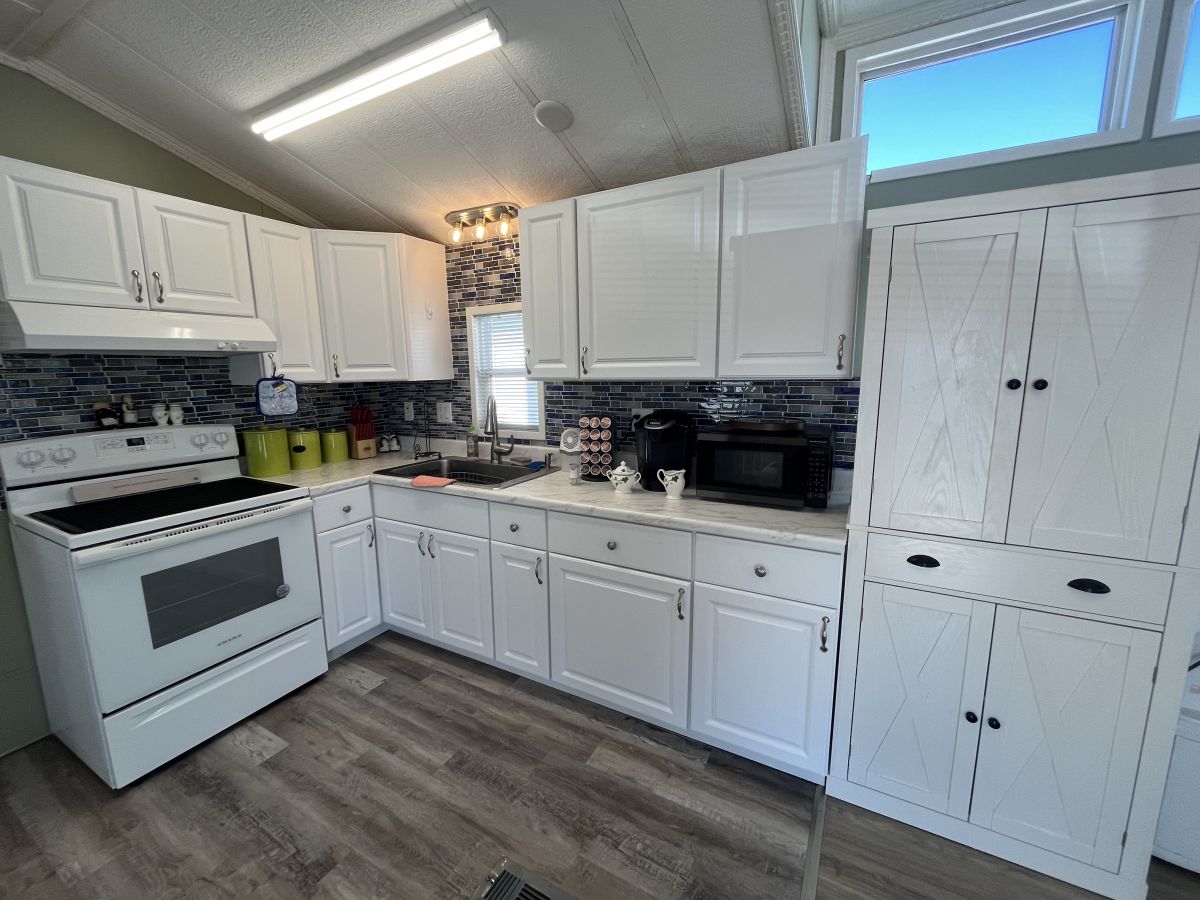 11911 66th Street 621