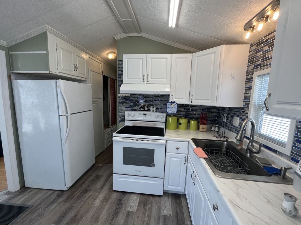 11911 66th Street 621