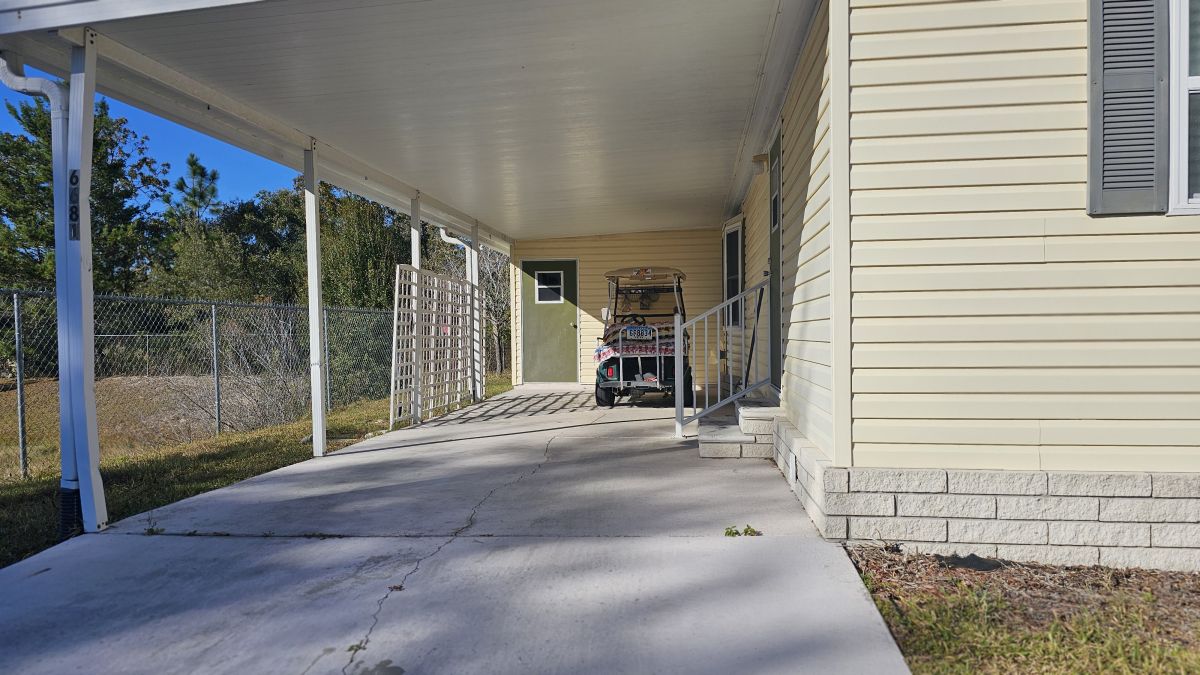 6681 W Kindlewood Lane