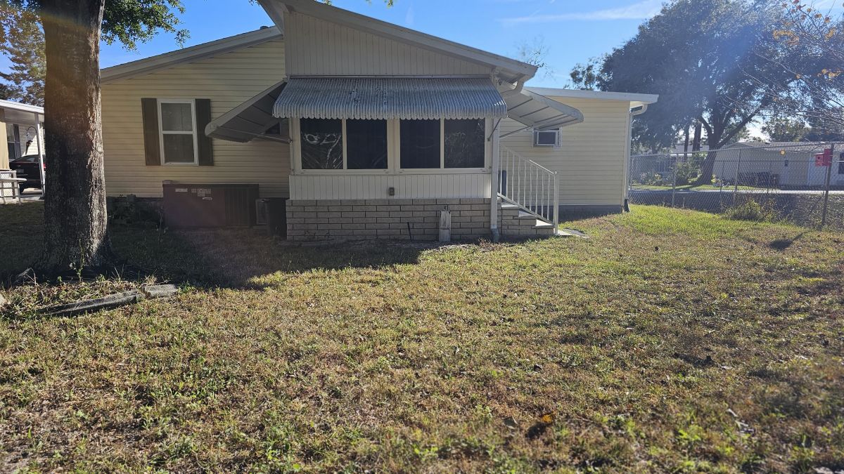 6681 W Kindlewood Lane