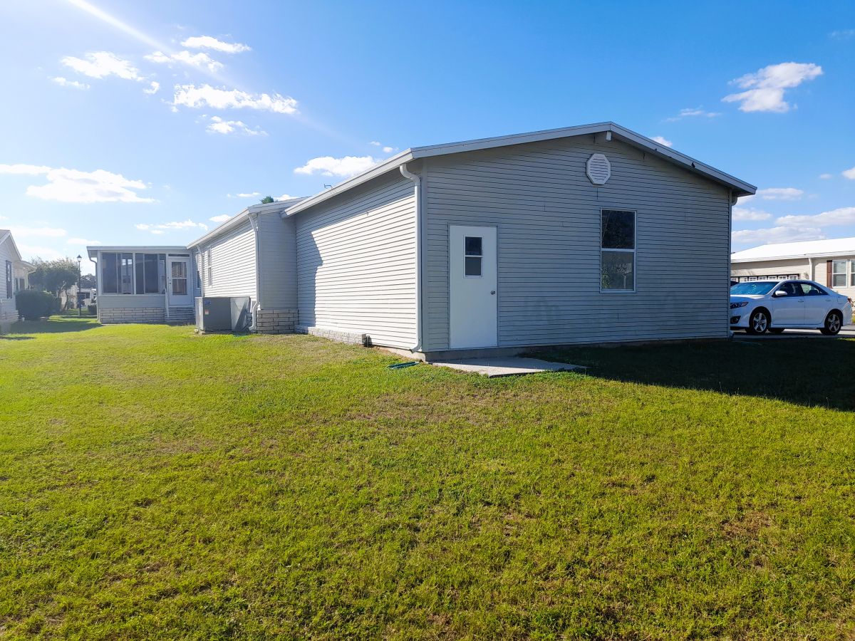 35652 Wintersweet Ln