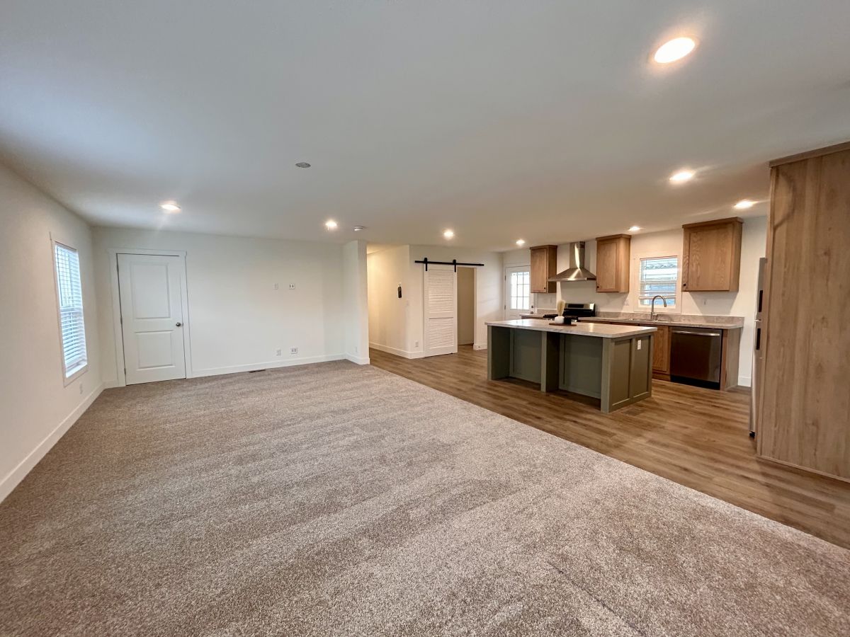 13393 Mariposa Road #005