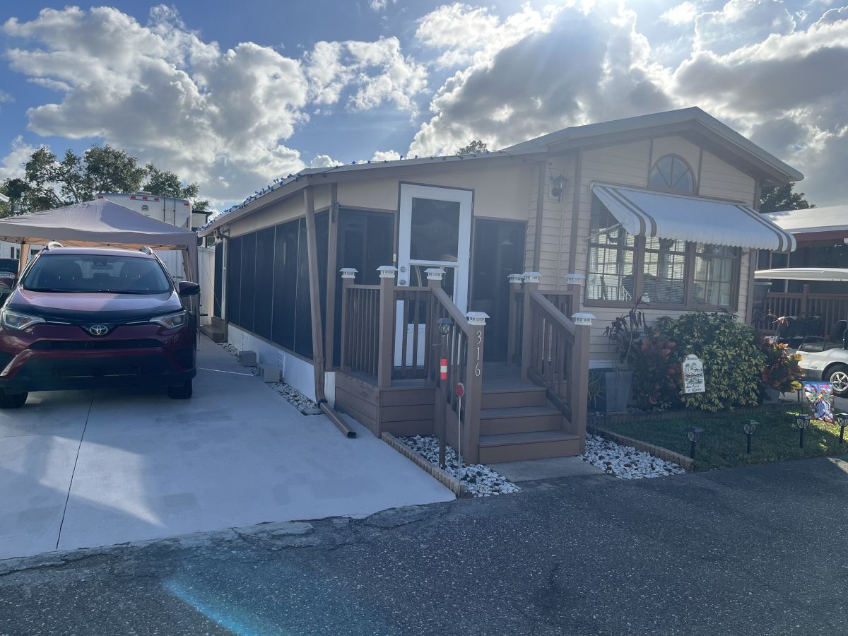 11911 66th Street 316