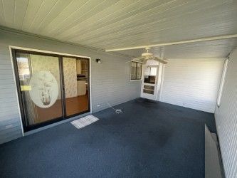 1009 47th Avenue East