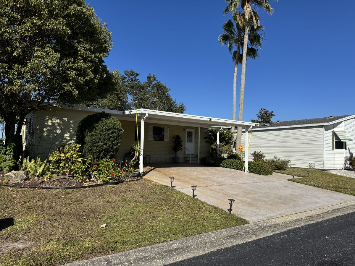 1938 BAYOU DRIVE NORTH