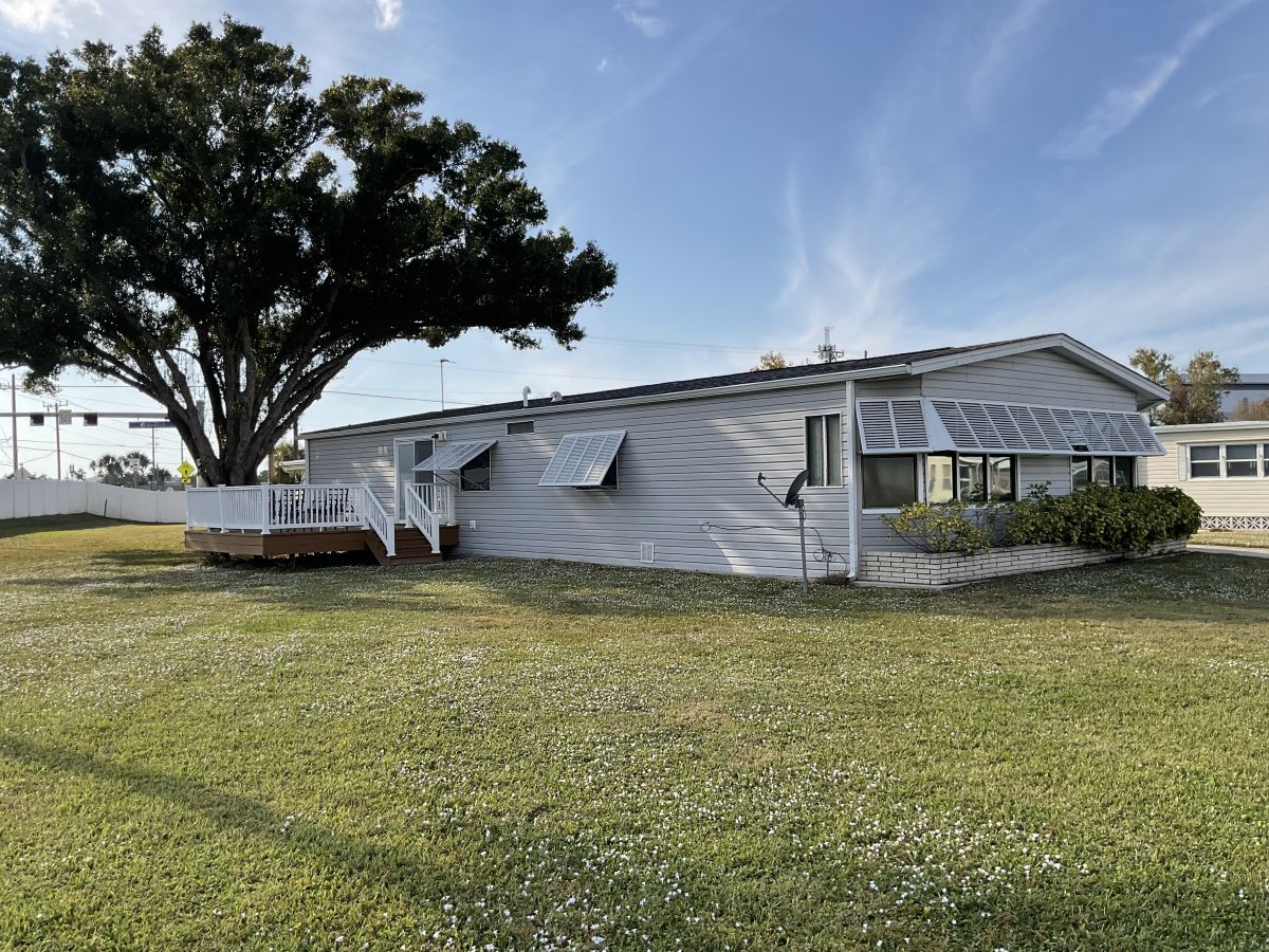 3901 Bahia Vista St. #101