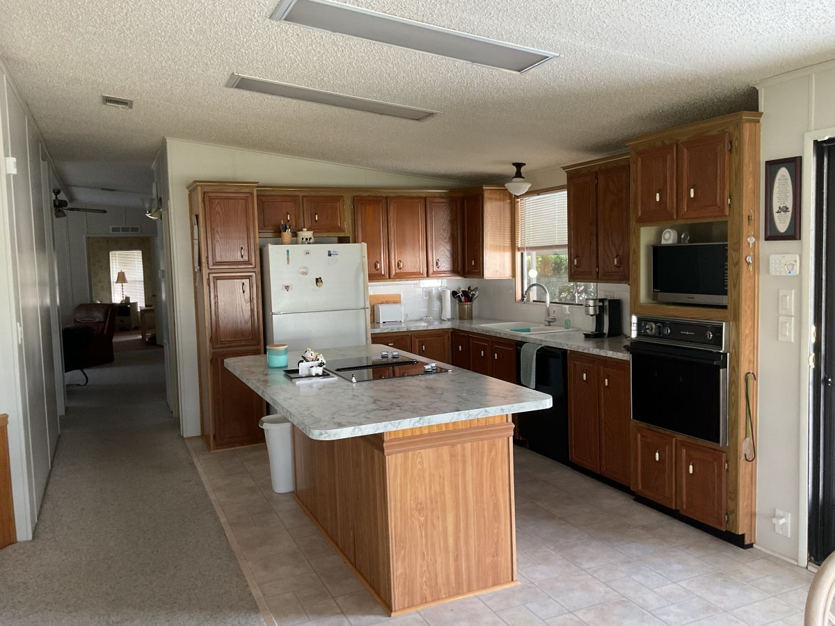 3901 Bahia Vista St. #101