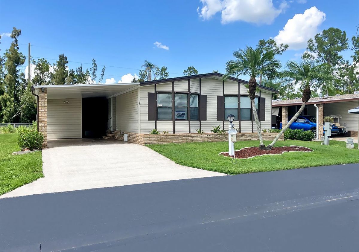 19673 CHARLESTON CIRCLE #85