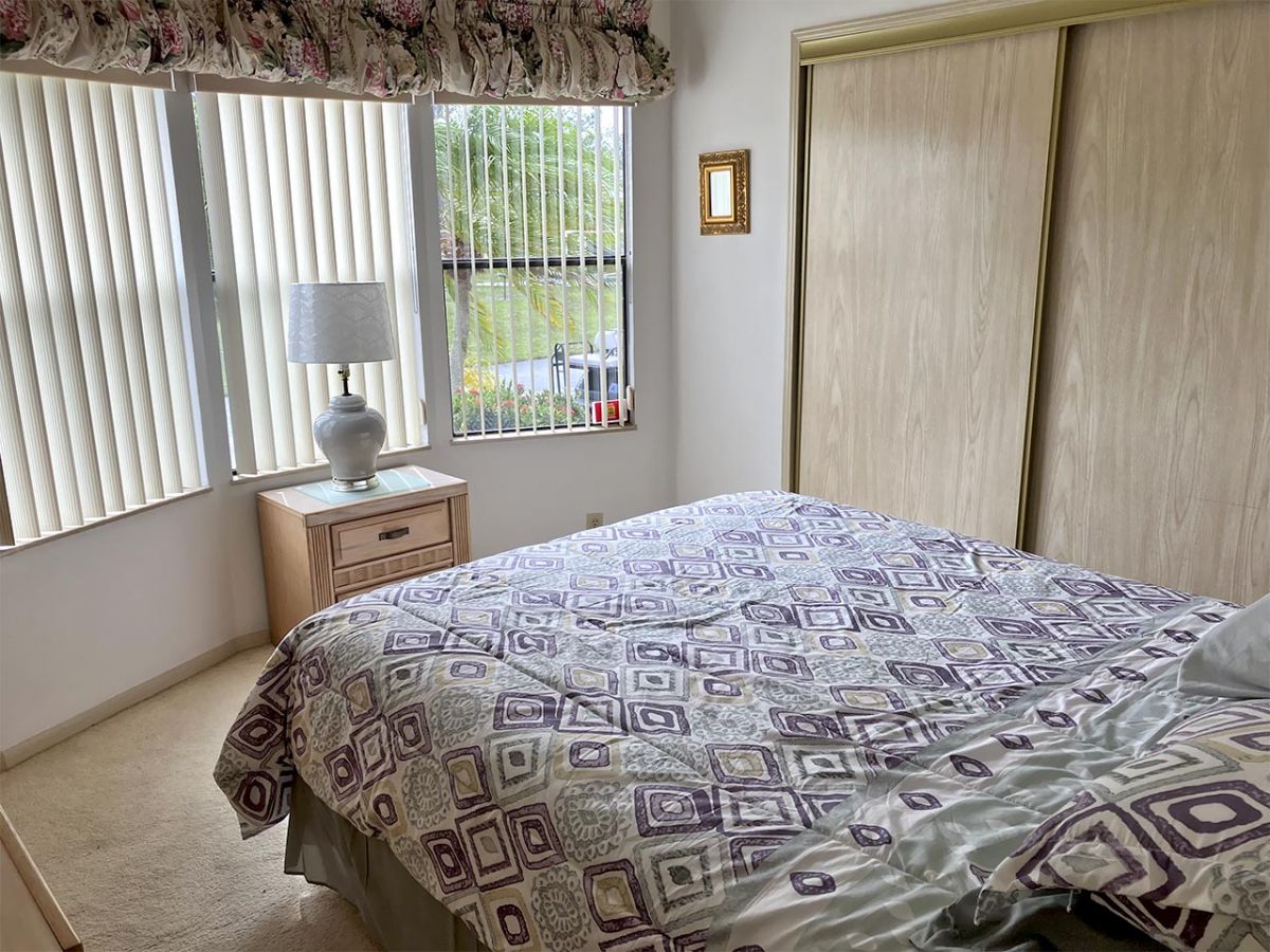 19649 CHARLESTON CIRCLE #81