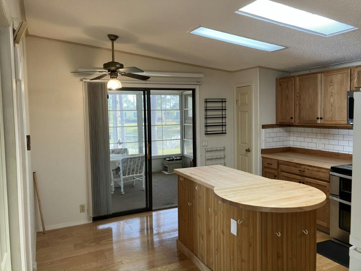 19731 WOODFIELD CIRCLE #154