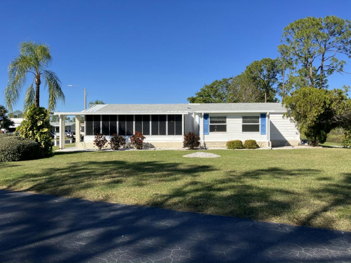 19751 WOODFIELD CIRCLE #156