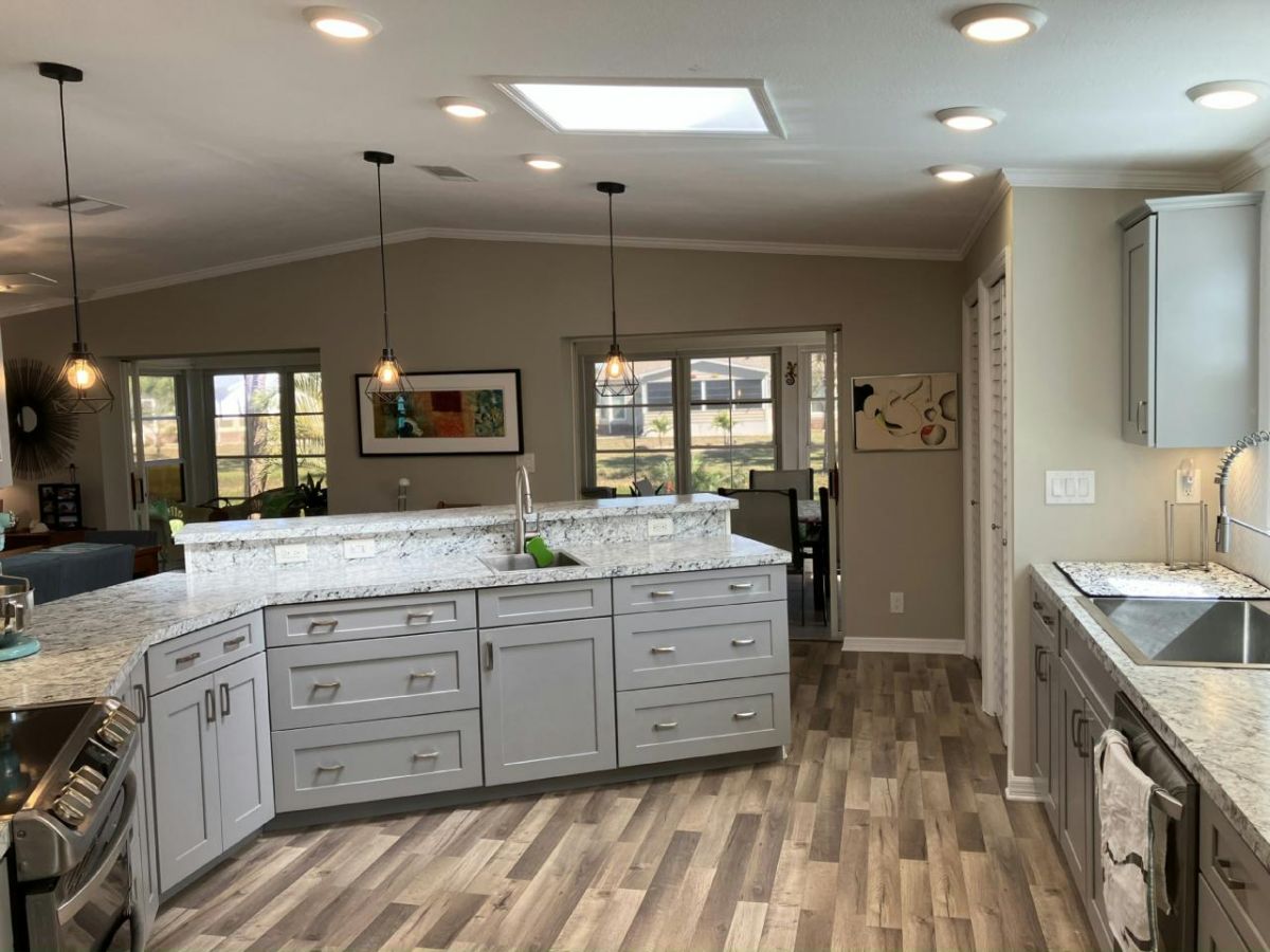 2904 STEAMBOAT LOOP #296