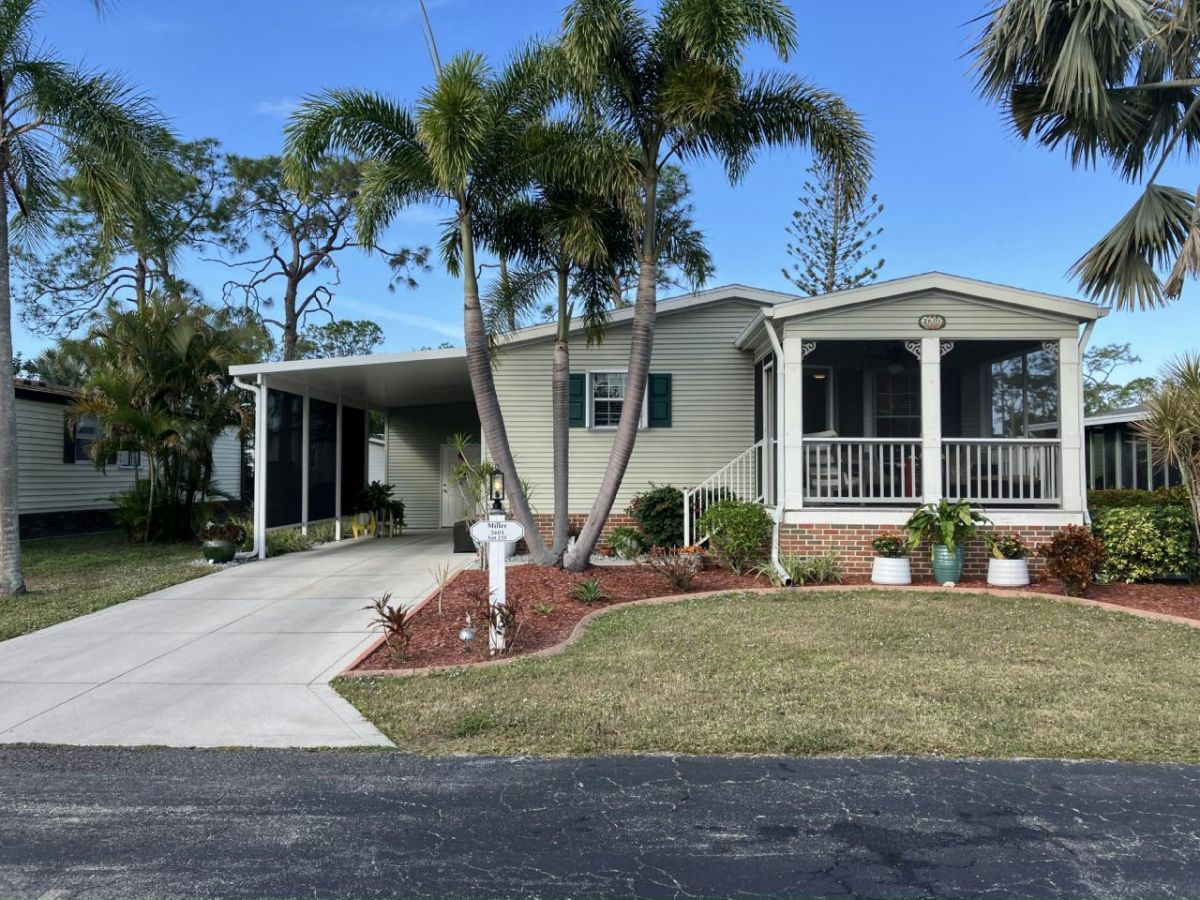 2601 MACON CIRCLE #231