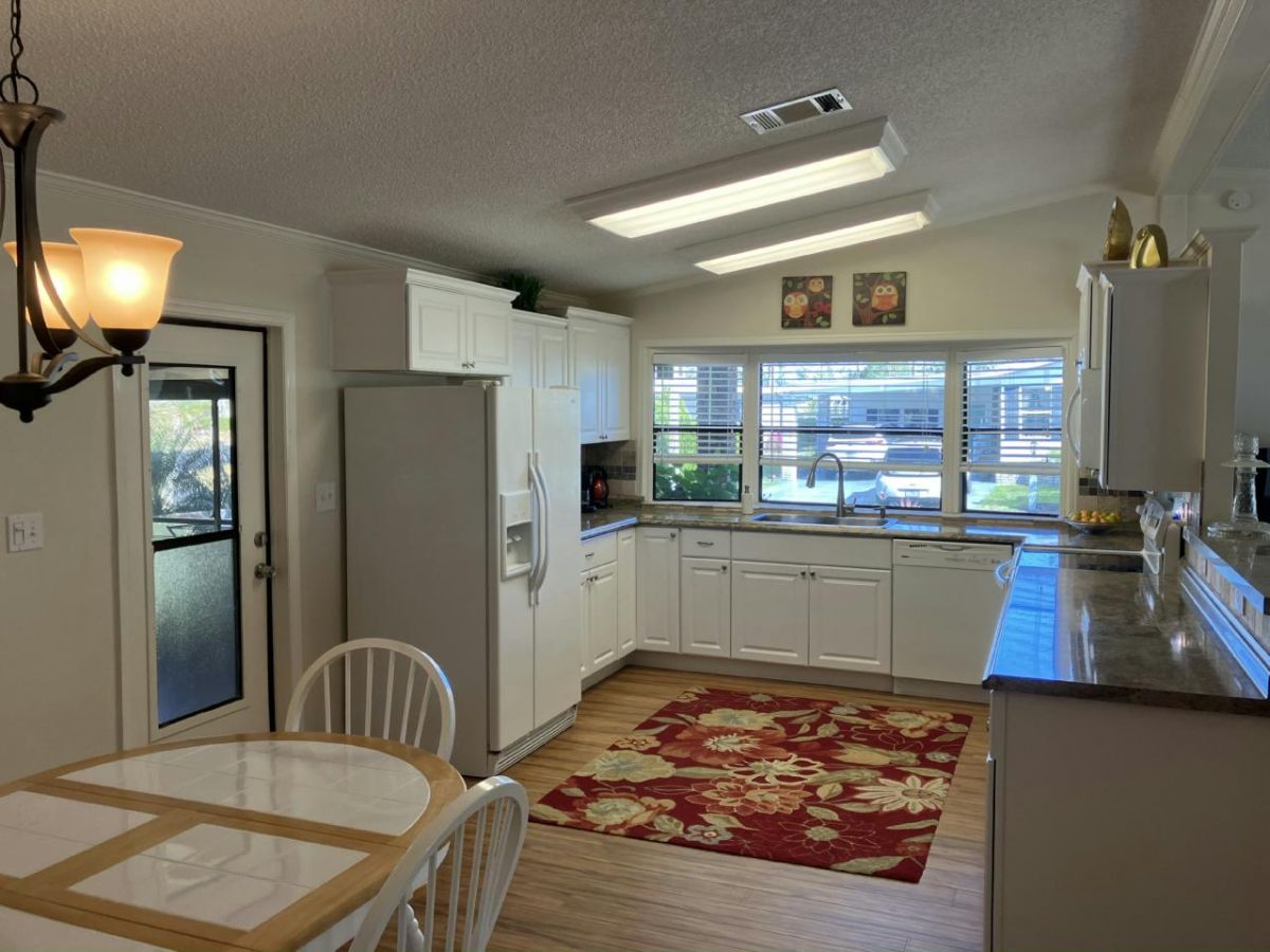 19619 CHARLESTON CIRCLE #22