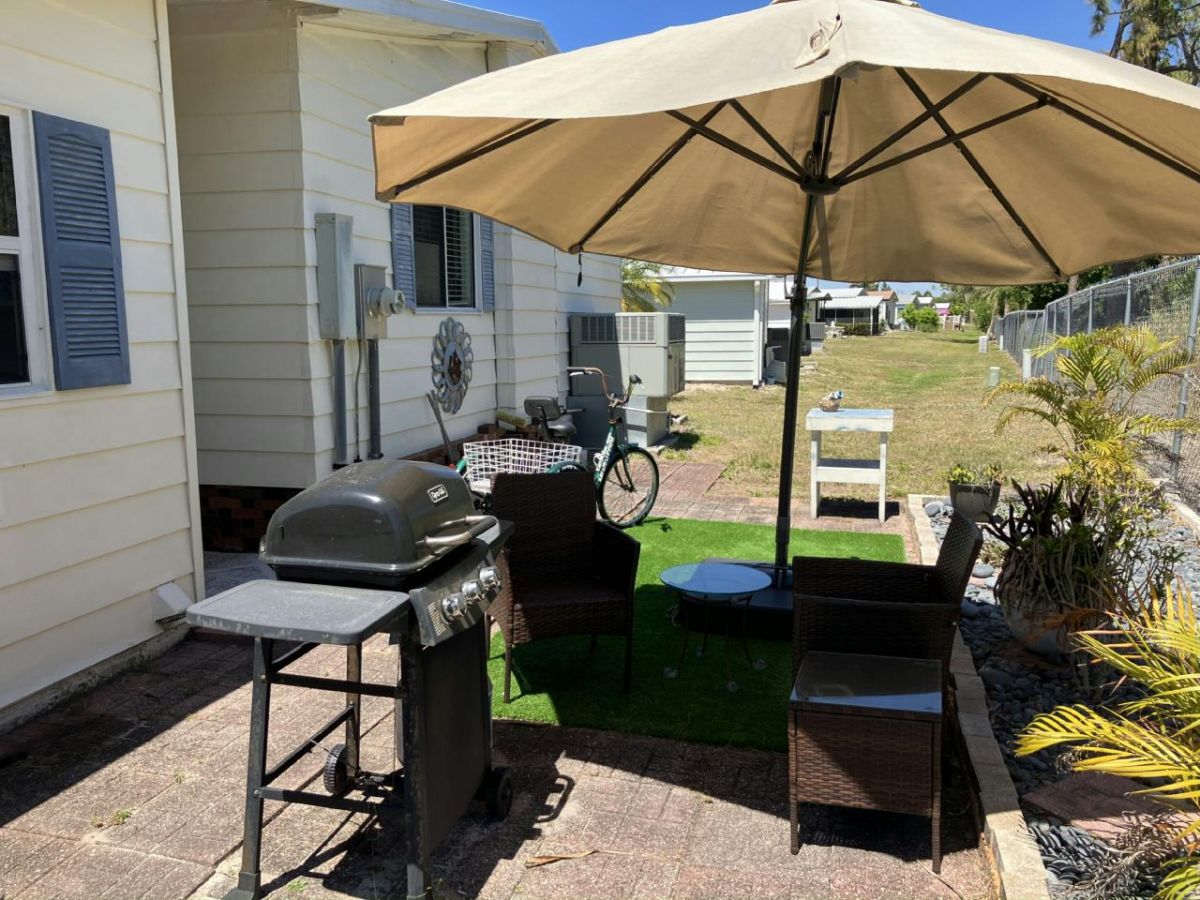 1068 GREAT LAKES DR, #H02