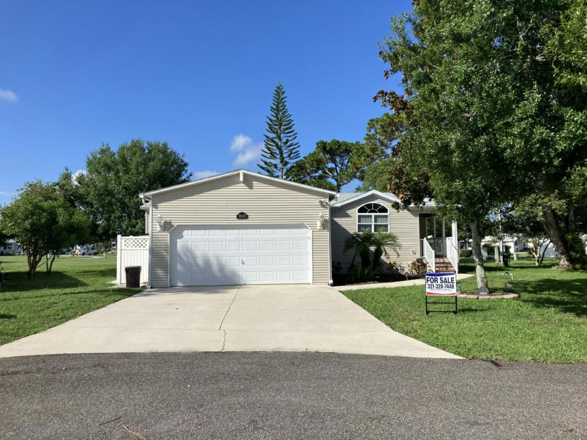 1805 QUAKER RIDGE COURT