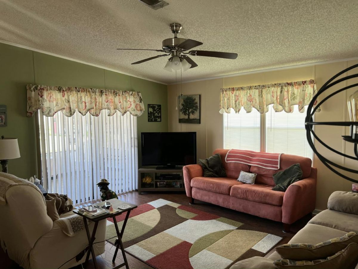 7080 SE CARROTWOOD LANE