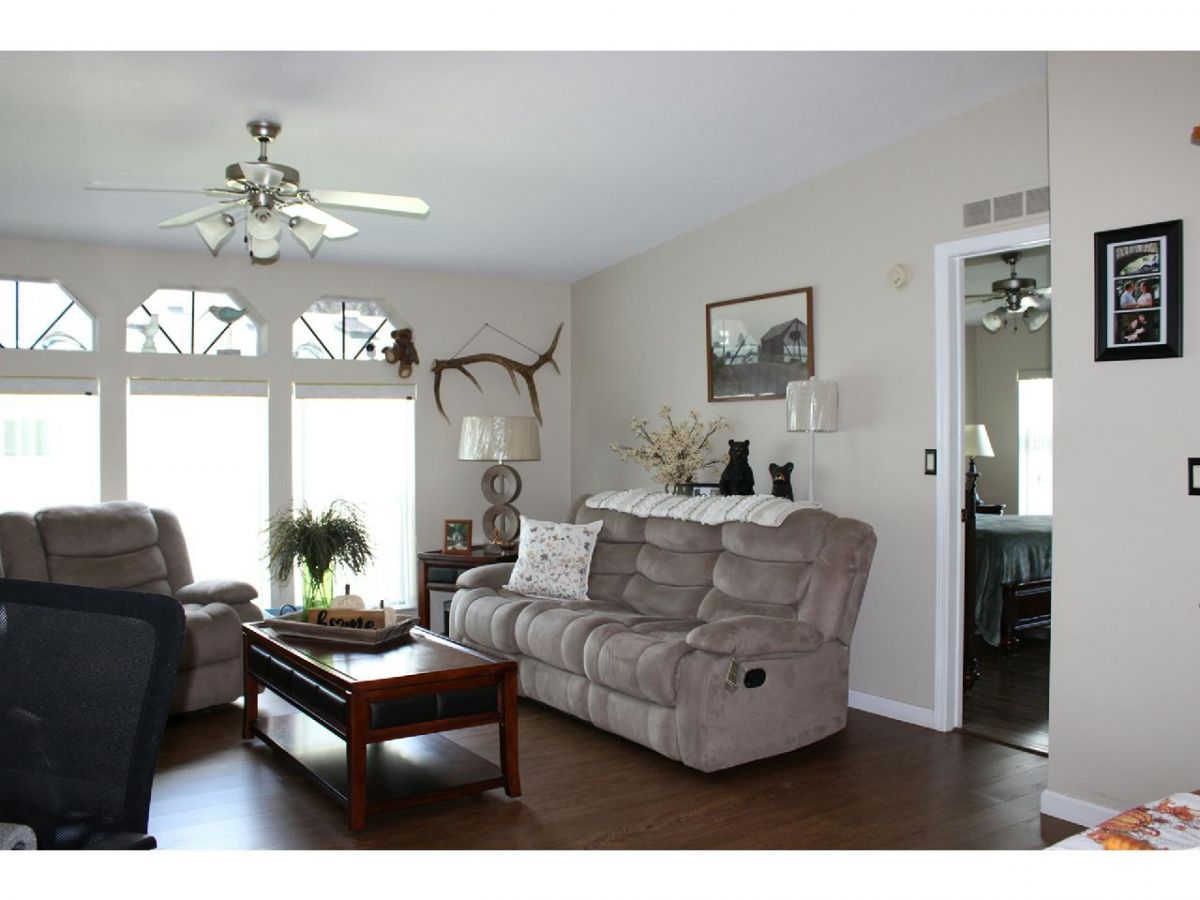 4432 SE SWEETWOOD WAY