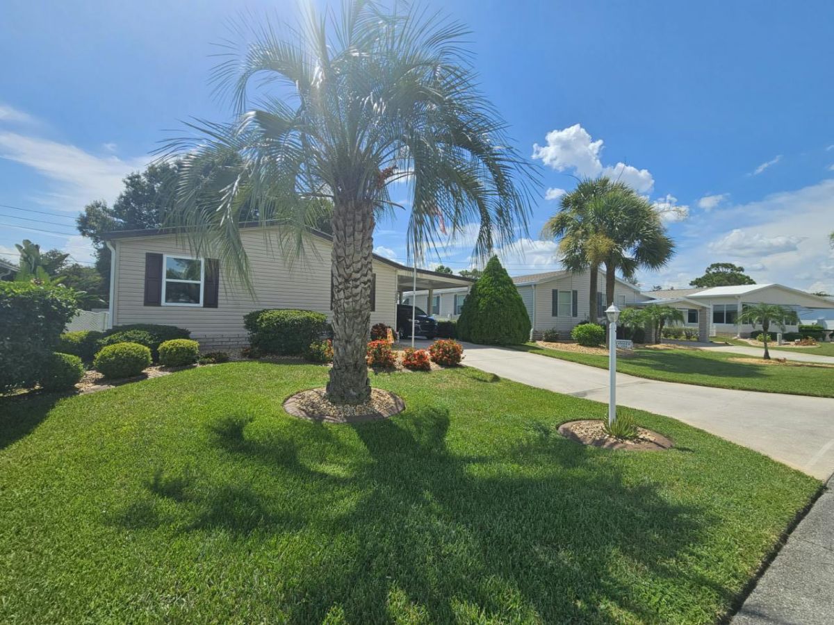 1552 Tanglewood Circle