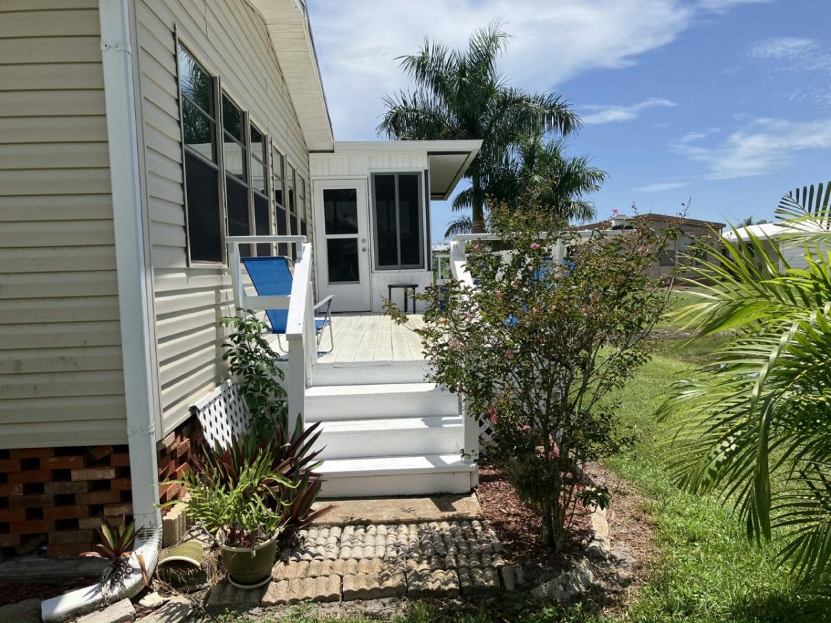 939 CUMBERLAND DR, #159