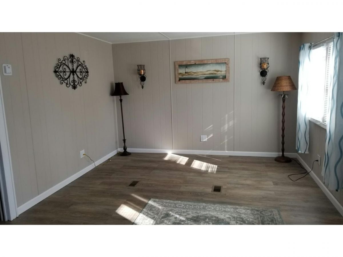 703 Fresh Pond Ave. #175