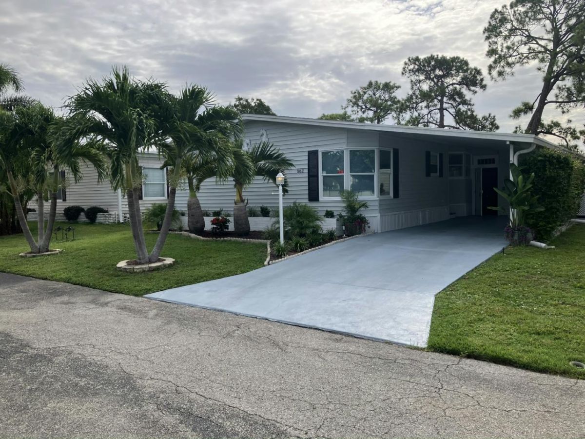 802 BUNKER HILL DR, #1A02