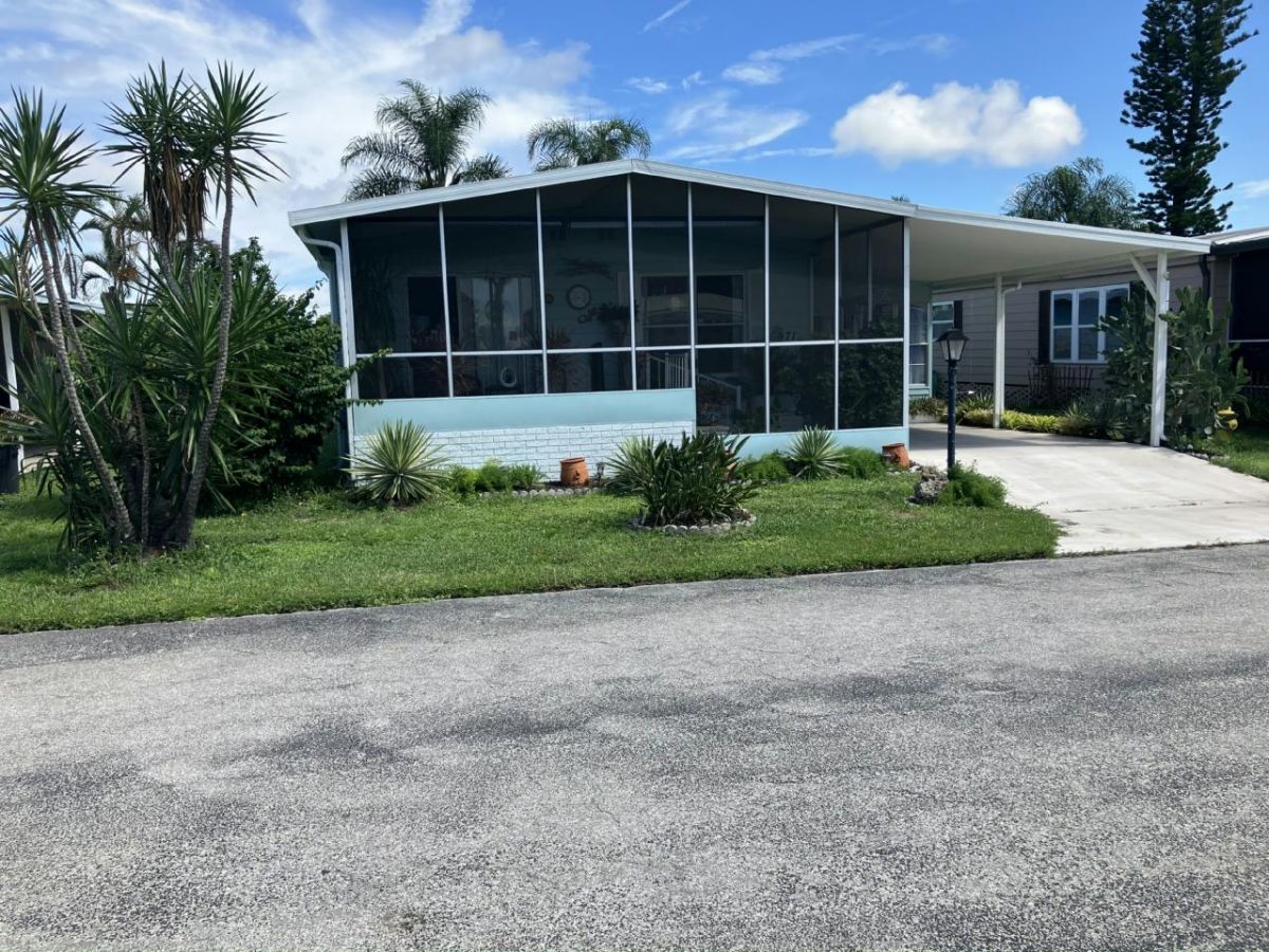 971 BUNKER HILL DR, #16