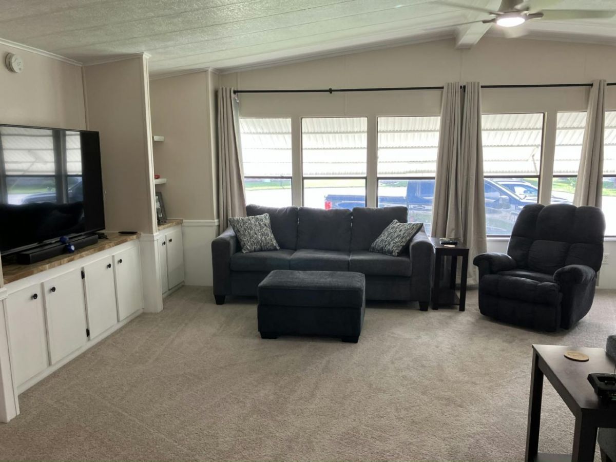 2107 ROYAL TROON CT.